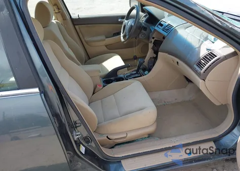 2005 Honda Accord 2.4 Lx z USA, uszkodzony, nr VIN 1HGCM56425A148145